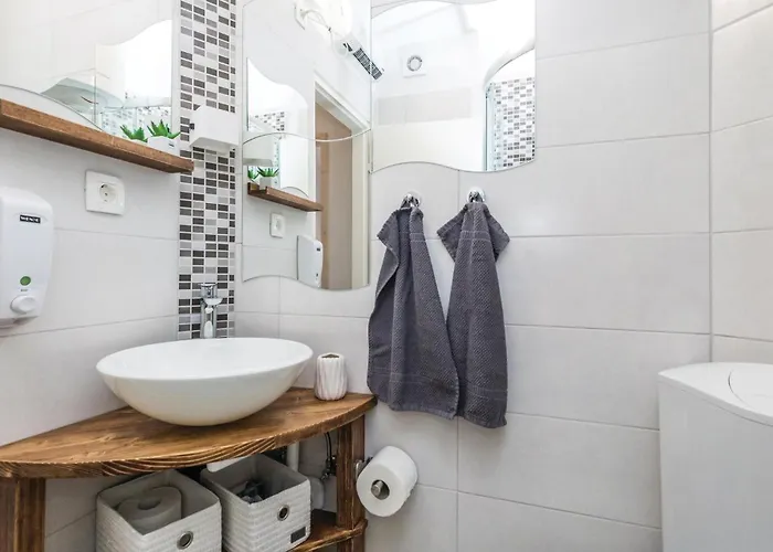 Amazing In Apartment